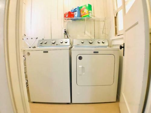 Apartamento King Bed/sleeps 4/private Apt/hdtv Amazon Prime