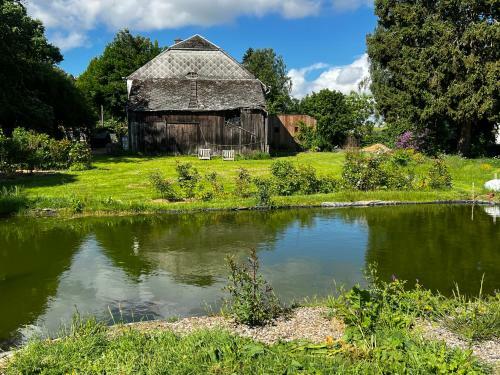 Hostal Maison D'h�tes Le Charme Du Champs Claire