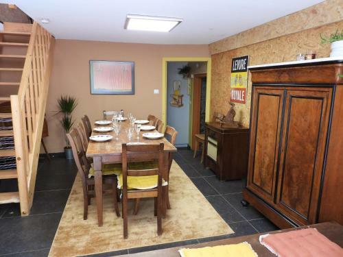 Hostal Maison D'h�tes Le Charme Du Champs Claire