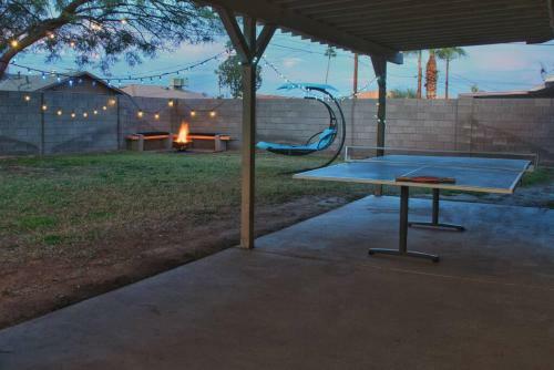 Hot Tub! 10beds! Old Town Scottsdale Stays