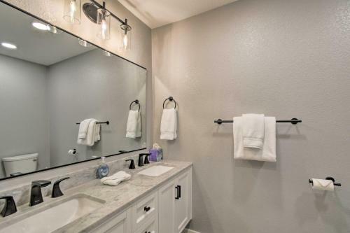 Apartamento Bright And Tidy Scottsdale Home With Pool Access!