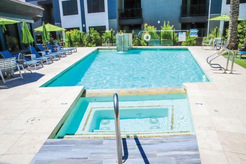 Apartamento Luxury Mountain View 2br With Balcony Located In Scottsdale