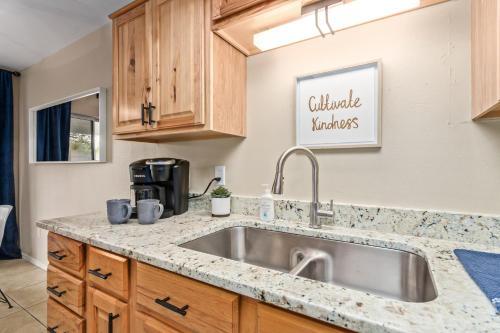 Thomas Rd 8410 Scottsdale Home