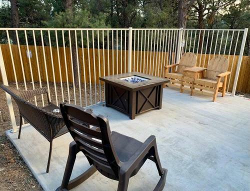 Mt Shasta Cabin Retreat