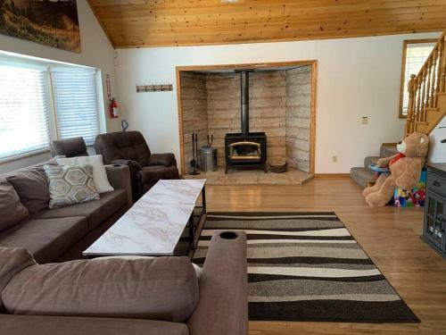 Mt Shasta Cabin Retreat