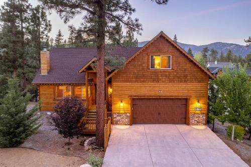 49 - Fawn Trail Lodge Home