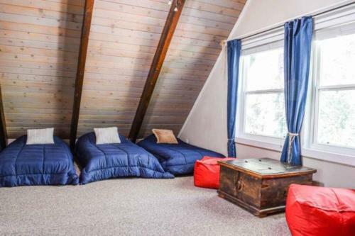 Sleepy Hollow Lodge-bbq,fireplace,great Location!