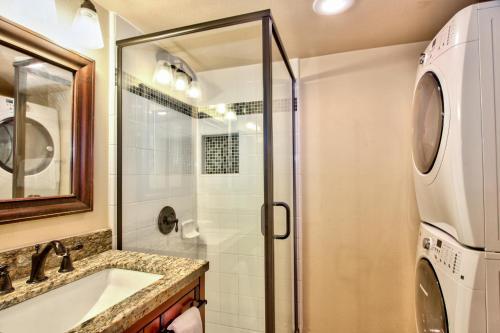 Escape Townhomes 28