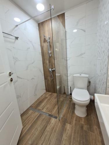 Gold Beach Apart Obzor