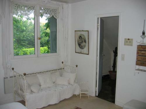 Bed & Breakfast Logis De La Paqueraie