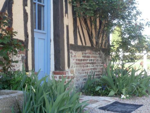 Bed & Breakfast Aux Pommiers De Livaye