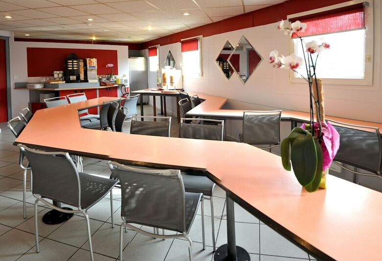 Hotel Balladins Esbly - Marne-la-vall�e