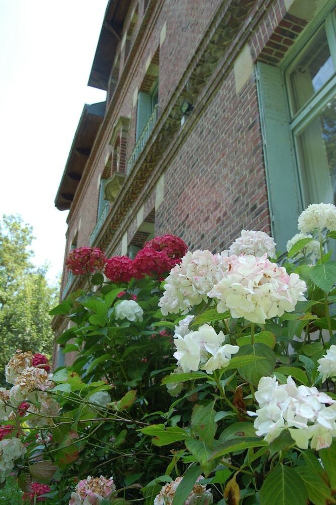 Bed & Breakfast Le Manoir Du Menillet