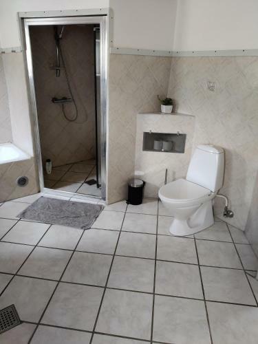Apartamento 210 M2 Hus Med Plads Til 10 G�ster.