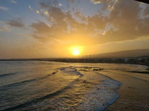 Apartamento Arinaga Arena Y Mar Beach