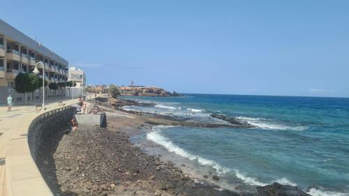 Apartamento Arinaga Arena Y Mar Beach