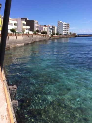 Apartamento Arinaga Arena Y Mar Beach