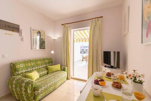 Apartamentos En El Centro De Los Cristianos