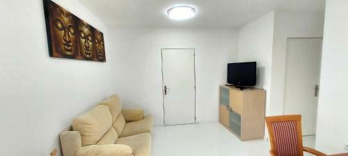 Apartamento Dos Dormitorios En Primavera Totalmente Reformado