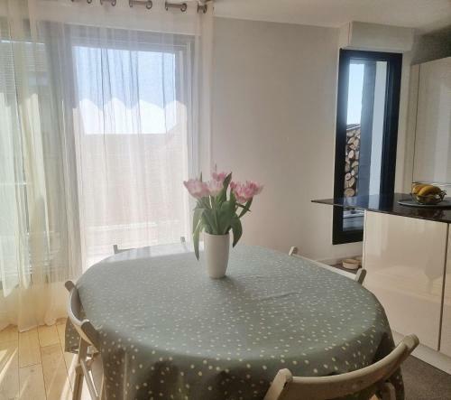 Apartamento Appartement De La Rue Mouni�