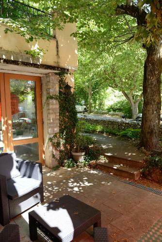 Hotel H�tel Le Mont Barral