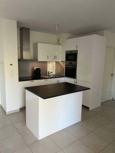 Apartamento Apparemment Neuf Confortable (logement Entier)