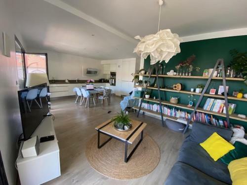 Apartamento Bel Appartement Dans Quartier Privil�gi� � 500m Du Lac