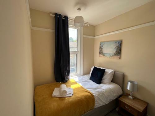 Apartamento Comfortable King Bed - Location - Contractors - Family - Parking