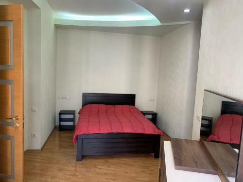 Apartamento Besiki Business Center