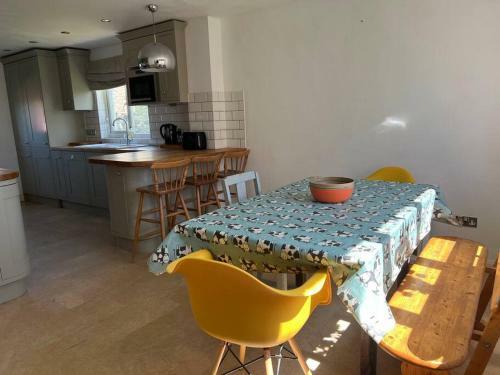Home In Buckland Brewer Near Bideford