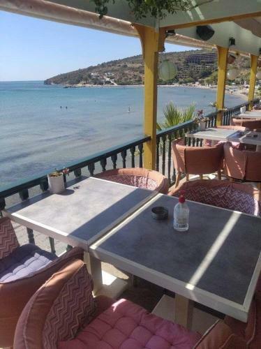 Hotel Ammoudia Rooms