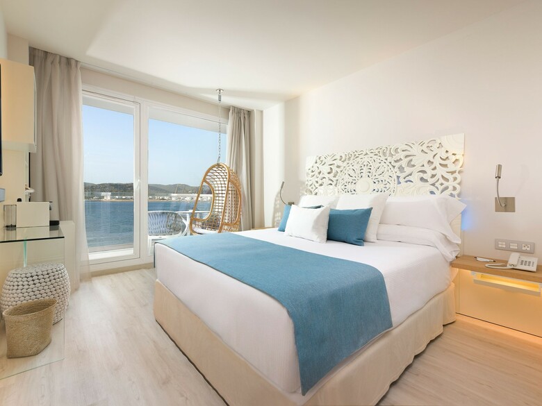 Am�re Beach Hotel Ibiza - Adults Recommended