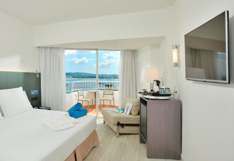 Hotel Sol House Ibiza