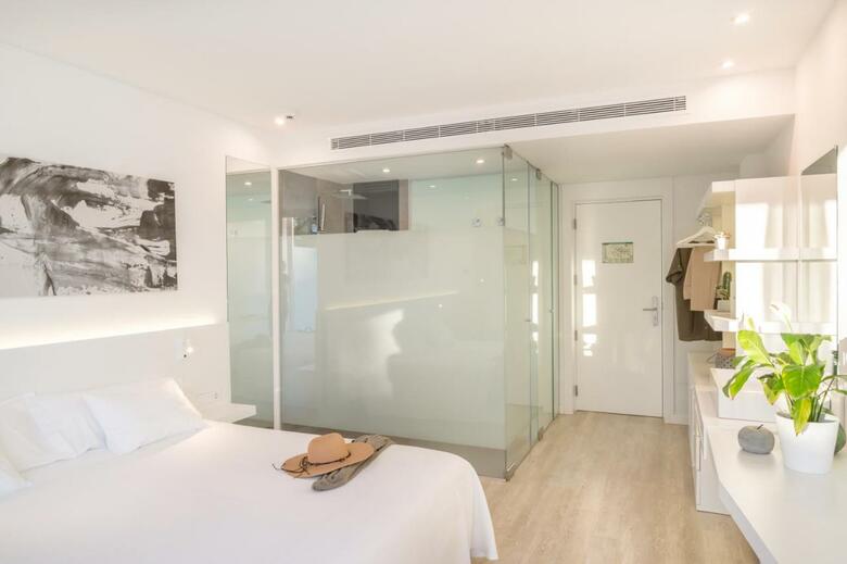 Hotel Els Pins Resort & Spa