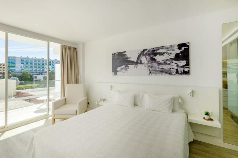 Hotel Els Pins Resort & Spa