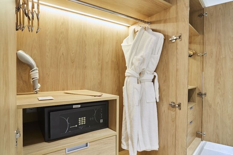 Cala San Miguel Hotel Ibiza, Curio Collection By Hilton, Adults Only