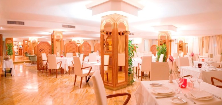 Hotel Royal Plaza
