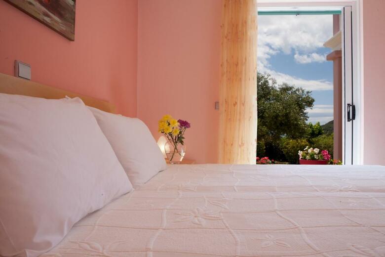 Pantheon & Danae Luxury Villas