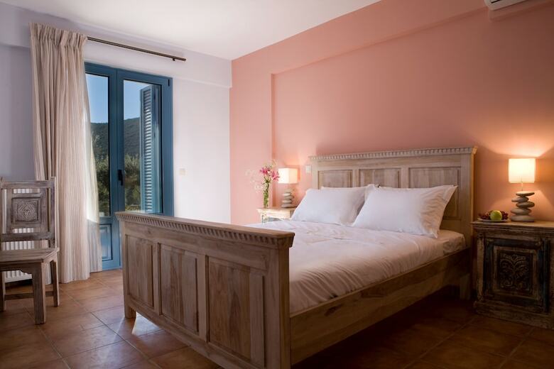Villas Armeno