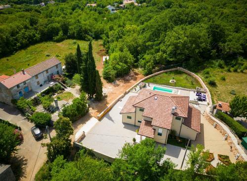 Villa Green Pearl