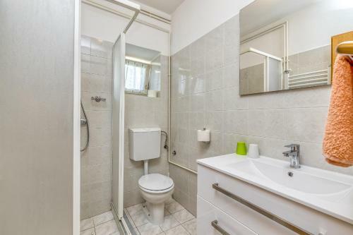 Hostal Matea Rooms