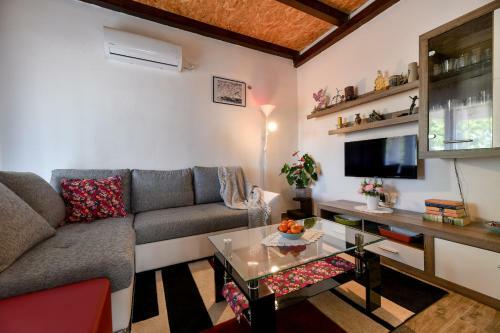 Country House Oasis