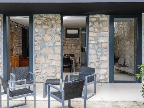 Modern Holiday Home In Grizane With Private Pool