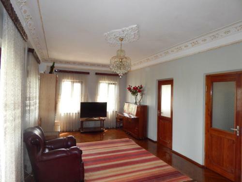 Hostal 400 Meters From The Sea