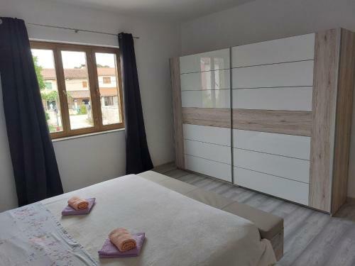 Apartments Bak?a