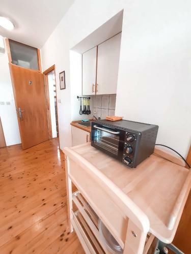 Apartments First Row By The Sea Jezera Murter