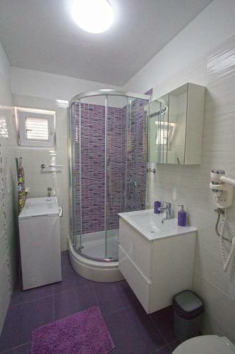 Apartment Annabella With Pool And Sea View
