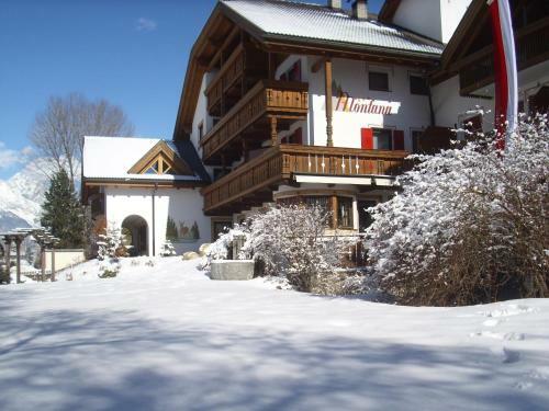 Aparthotel Apartments Residence Montana