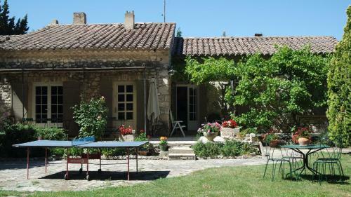Bed & Breakfast Mas Grimaud - Chambres D'h�tes Familiales