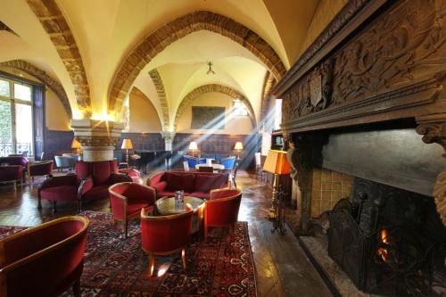 Hotel Abbaye Des Vaux De Cernay